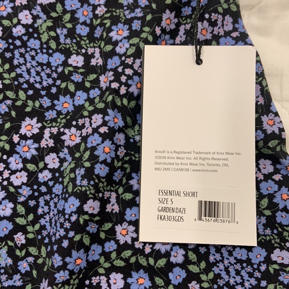 NWT KNIX Your HiTouch Short - Picture 3 of 4